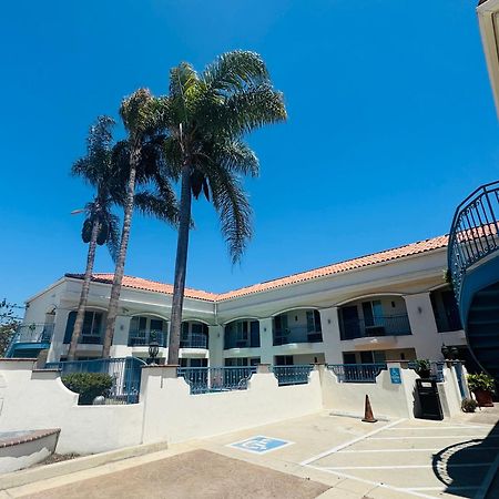 Lyfe Inn & Suites By Aga - Lax Airport إنغليووود، لوس أنجليس، كاليفورنيا المظهر الخارجي الصورة
